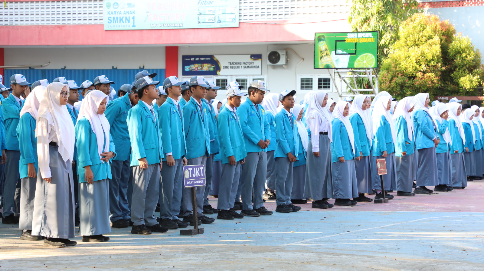 Kegiatan Pembelajaran & Upacara